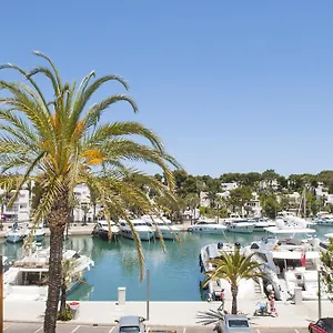 https://apartamento-porto-cari-i.balearic-islands.net